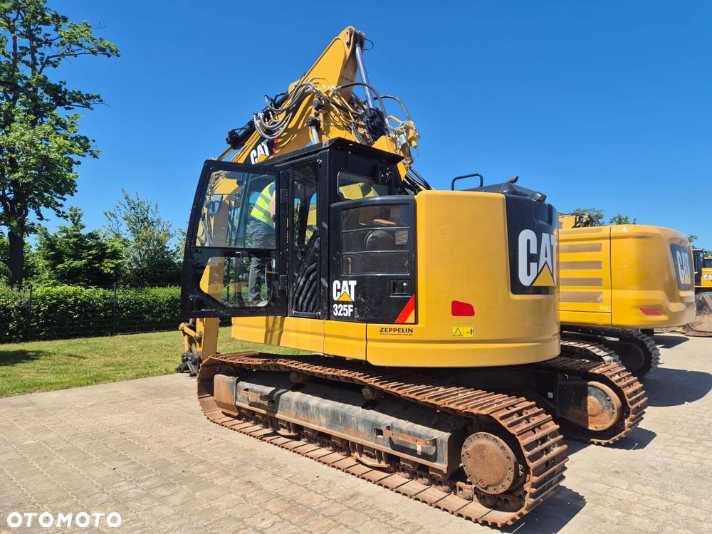 Caterpillar 325 F CAT 323 NISKI PRZEBIEG 5000mth ROK 2019 - 2