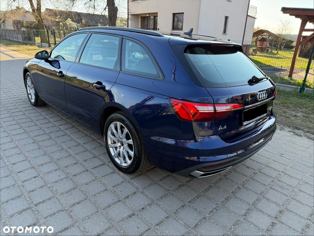 Audi A4 Avant 40 TDI quattro S tronic - 7