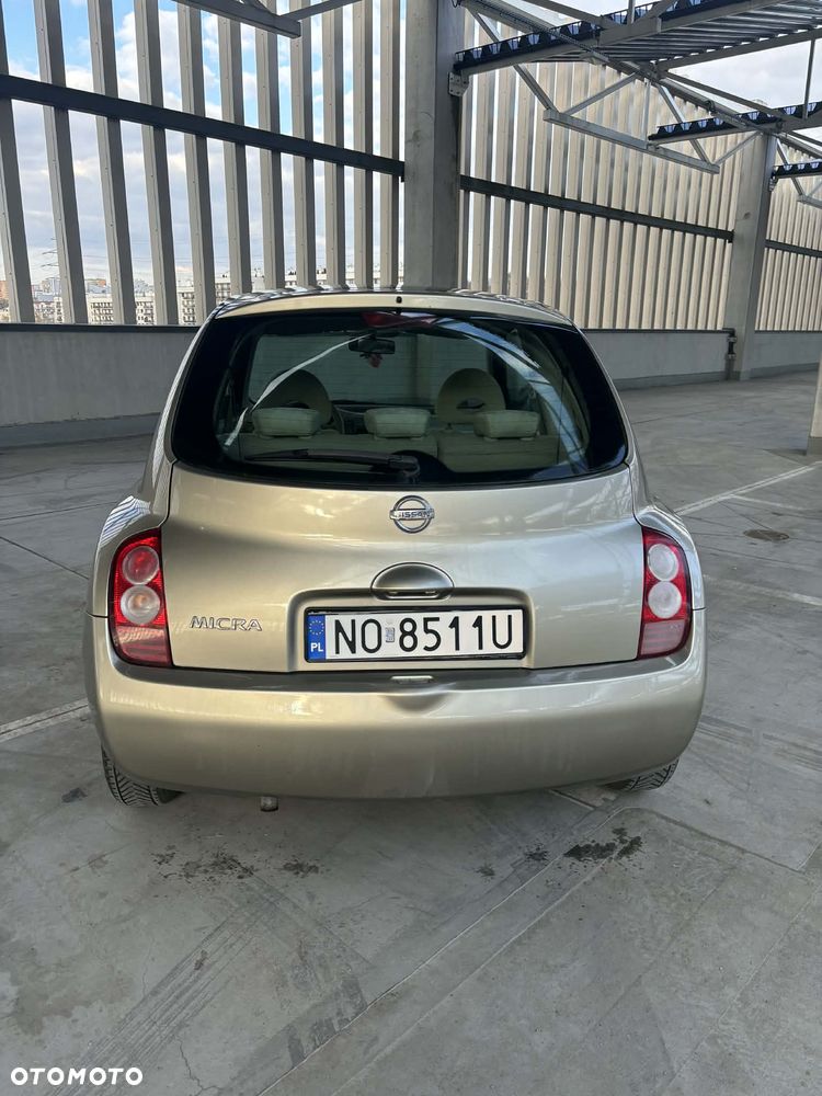 Nissan Micra 1.2 Visia + - 9