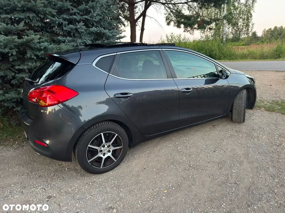 Kia Ceed 1.6 GDI DCT Platinum Edition - 20