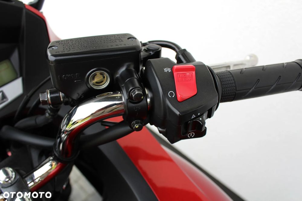Honda CBF - 17
