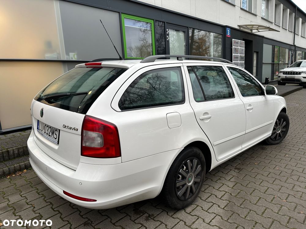Skoda Octavia 2.0 TDI Ambiente - 12