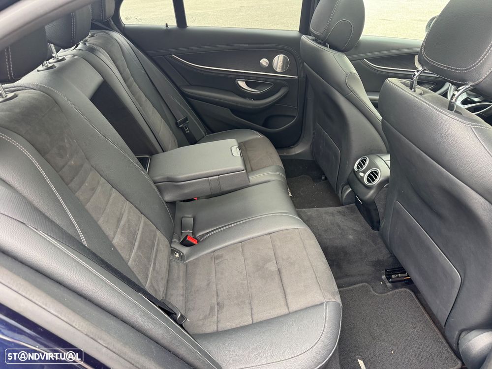 Mercedes-Benz E 300 de AMG Line - 32