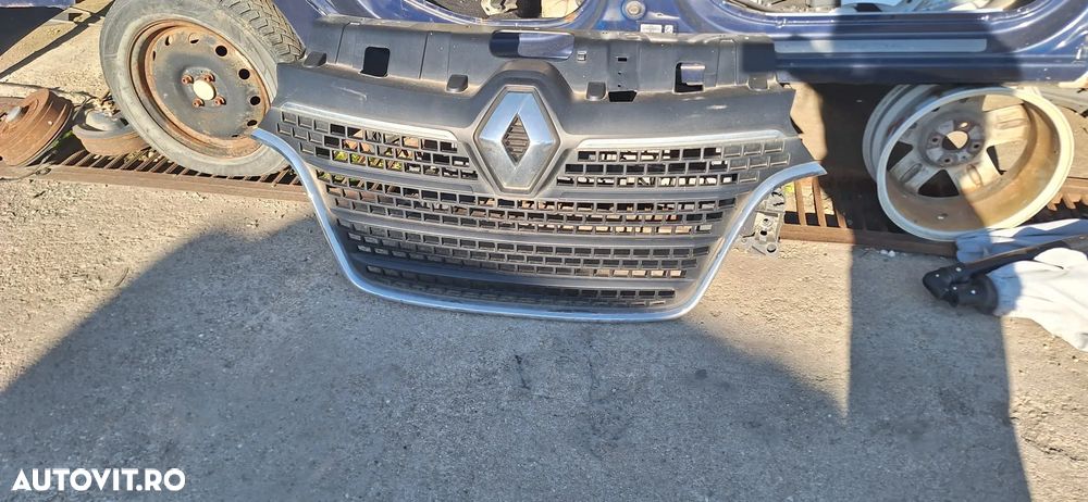 Grila fata renault master4 (2020-2023) - 2