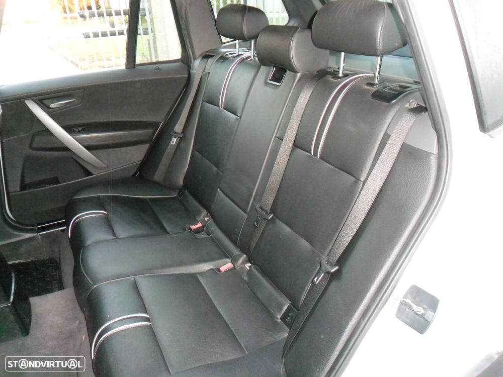 BMW X3 2.0 d SE - 19