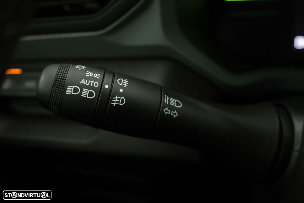 Dacia Duster 1.6 Hybrid Extreme - 16