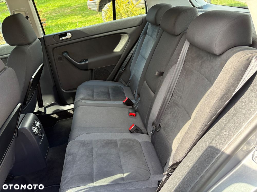 Volkswagen Golf Plus 1.4 TSI DSG Edition - 20