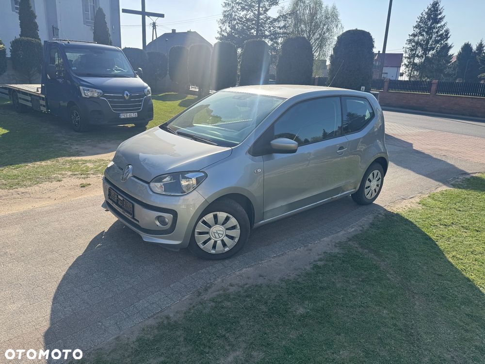 Volkswagen up! Active - 4