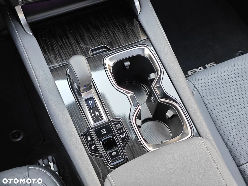 Lexus RX 450h+ F Sport Design - 26
