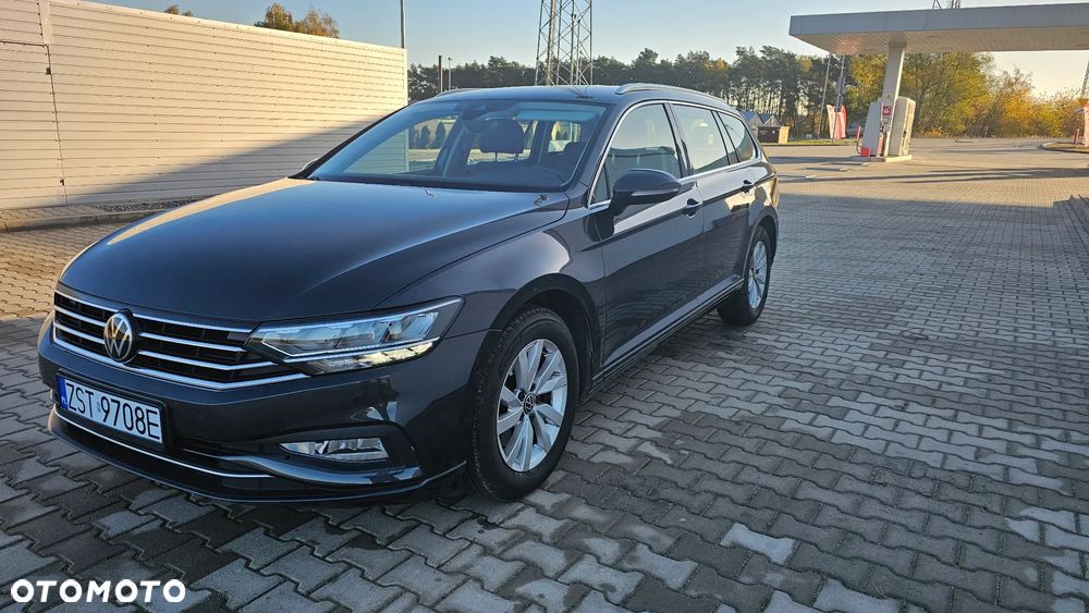 Volkswagen Passat 2.0 TDI SCR Style DSG - 32