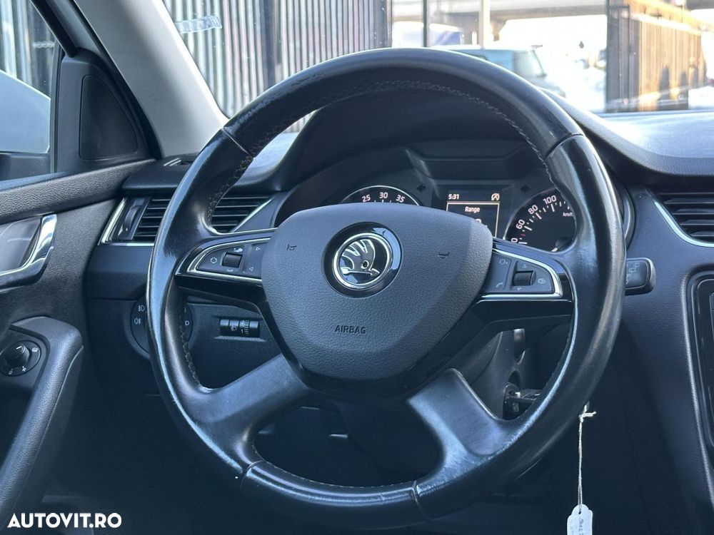 Skoda Octavia - 9