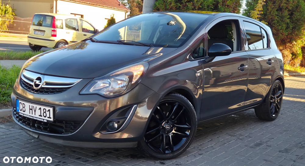 Opel Corsa 1.4 16V Energy - 4