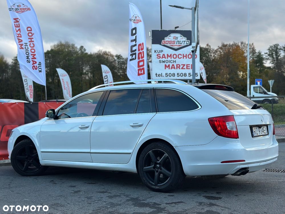 Skoda Superb 2.0 TDI DSG Elegance - 8