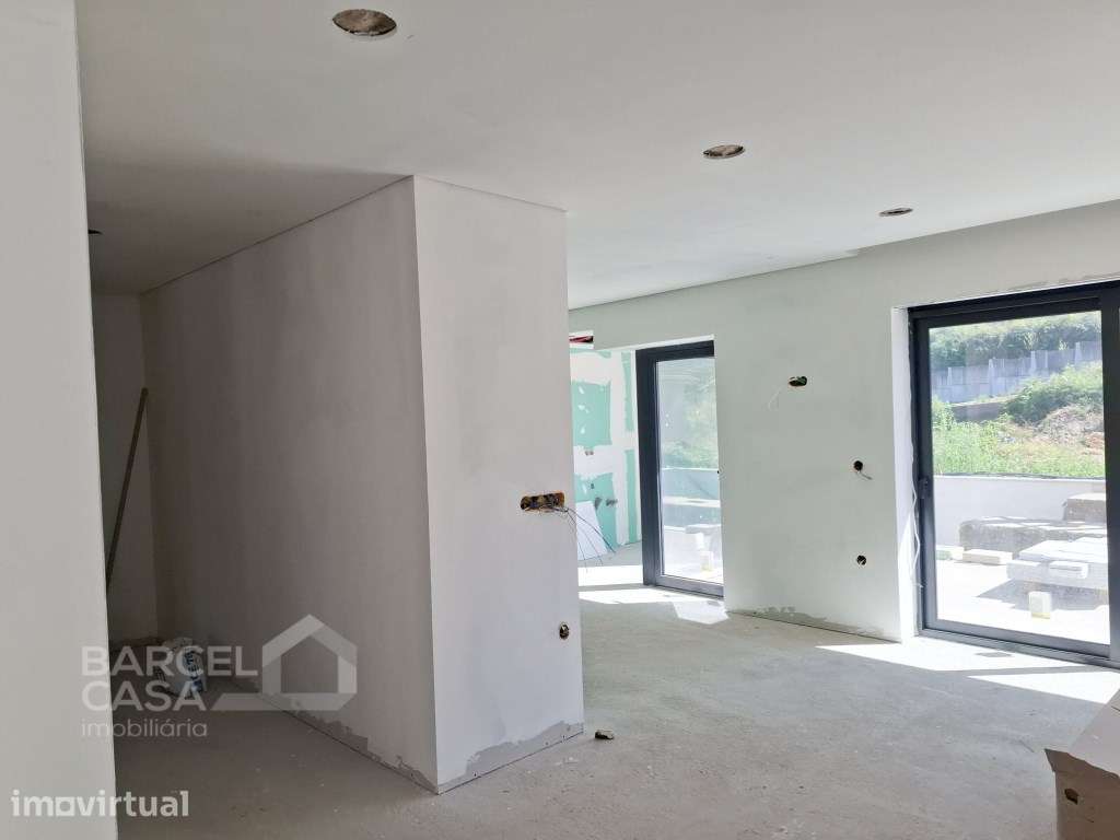 Moradias Geminadas T3 Novas, na Silva - Barcelos - Grande imagem: 4/17