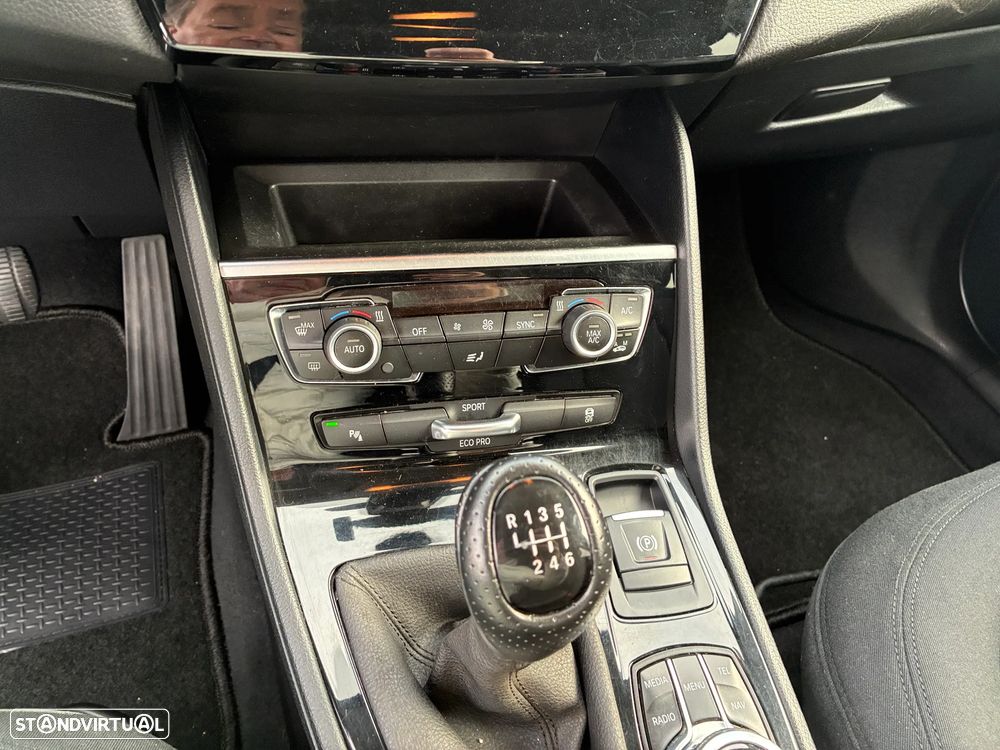BMW 216 Active Tourer d Advantage - 8