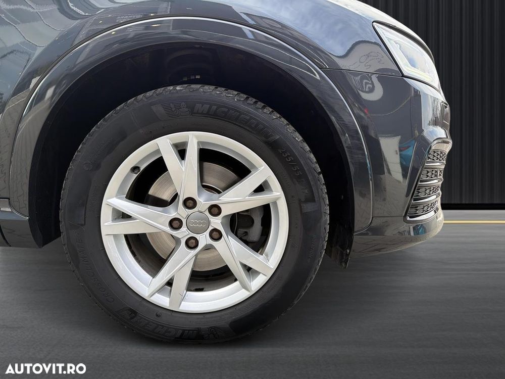 Audi Q3 2.0 TDI Quattro Stronic Design - 19