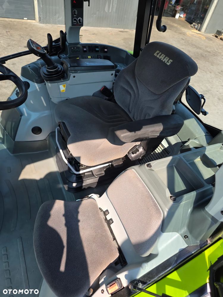Claas Arion 430 - 24