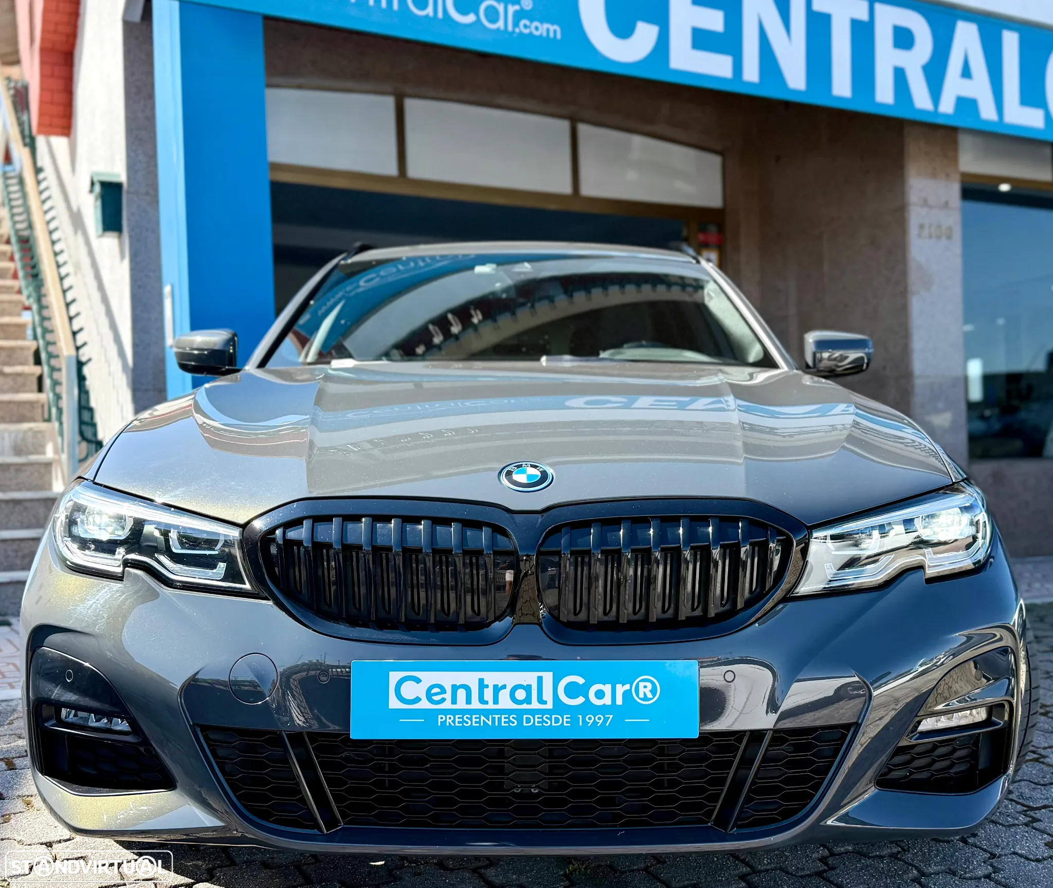 BMW 320 e Touring Pack M Auto - 4