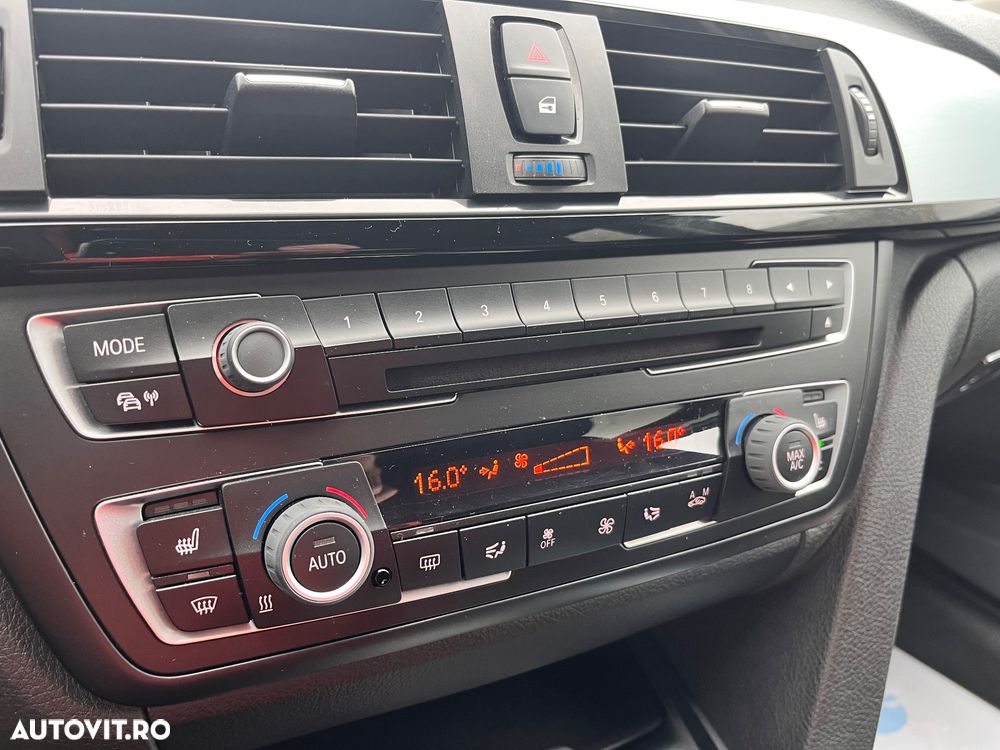 BMW Seria 3 320d Aut. Blue Performance Sport Line - 15