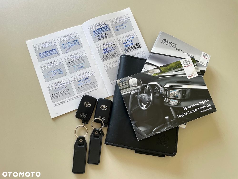 Toyota Avensis 2.0 Prestige MS - 22