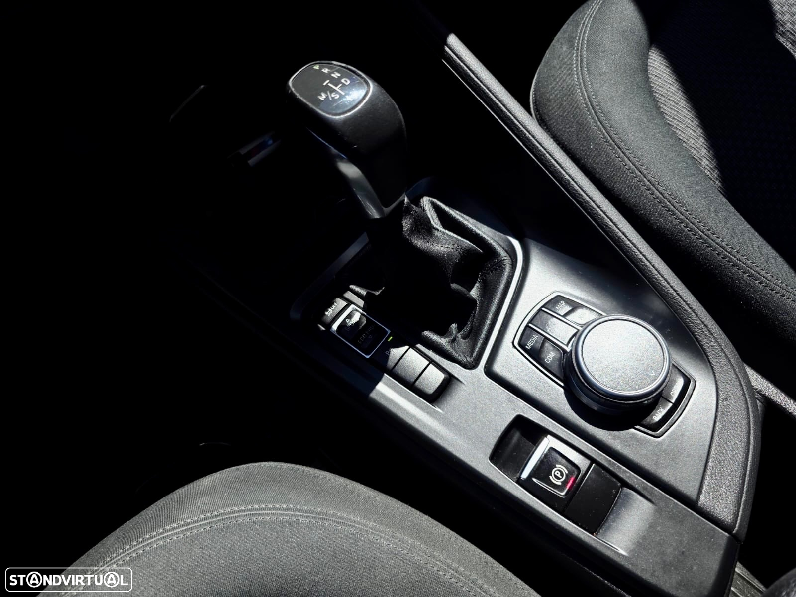 BMW X1 18 d sDrive Advantage Auto - 21