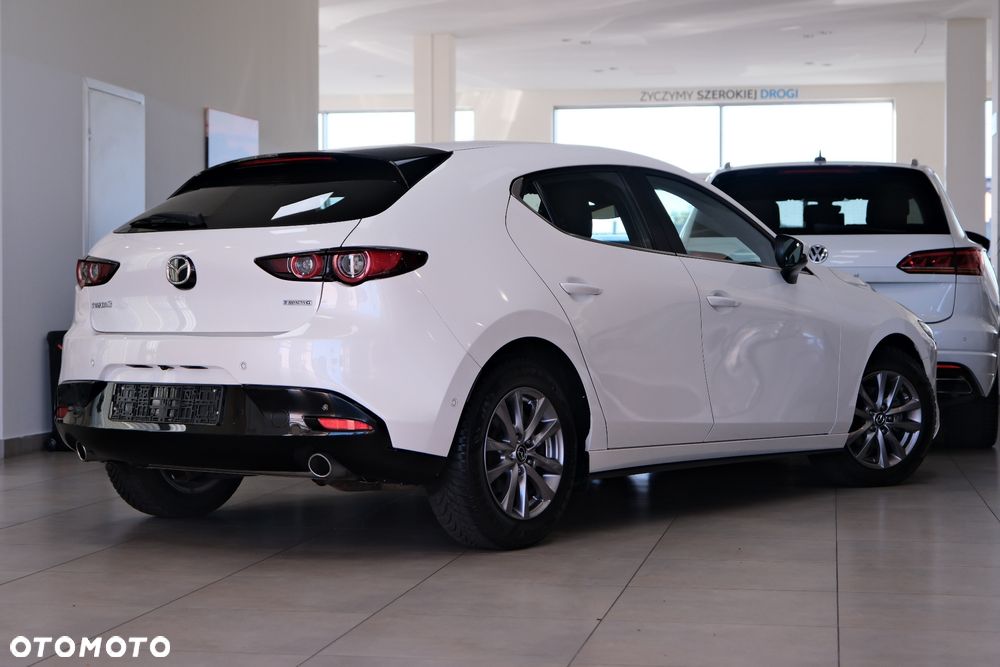 Mazda 3 - 10