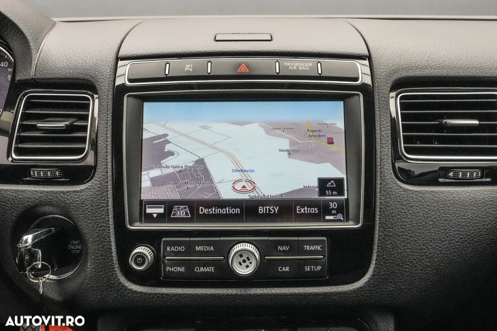 Volkswagen Touareg 3.0 V6 TDI SCR Blue Motion DPF Automatik Terrain Tech Executive Edition - 22