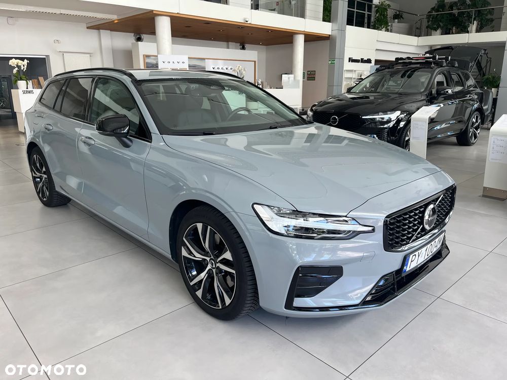 Volvo V60 B4 B Plus Dark - 4