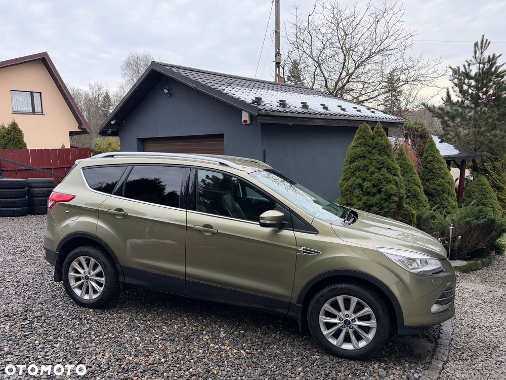 Ford Kuga 2.0 TDCi 4x4 Titanium - 22