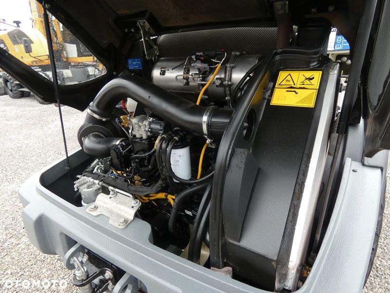 Liebherr 506 Compact z Niemiec / WAGA / Black Edition / - 17