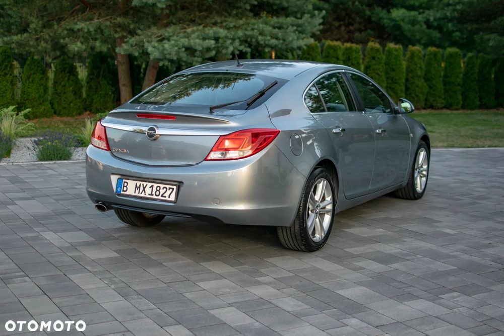 Opel Insignia - 21