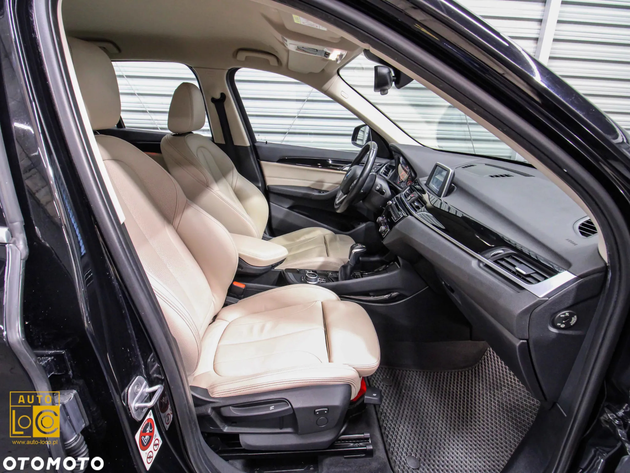 BMW X1 xDrive18d xLine - 9