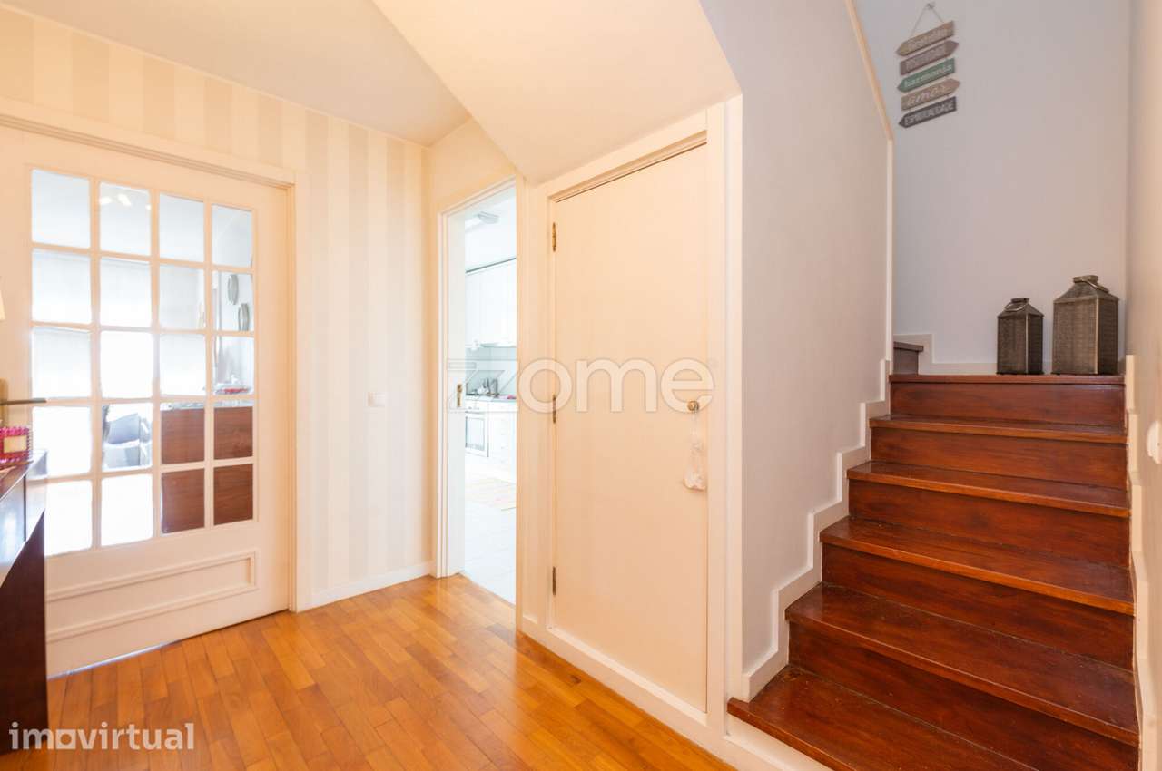 Apartamento T5 Duplex com Terraço e Garagem ao Marquês, Porto - Grande imagem: 5/54