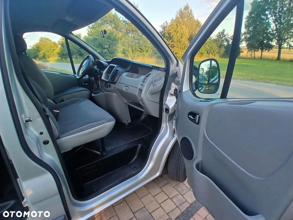 Opel VIVARO - 10