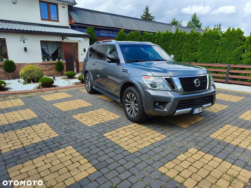 Nissan Armada - 1