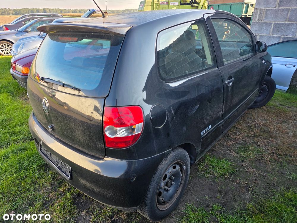 Volkswagen Fox - 4