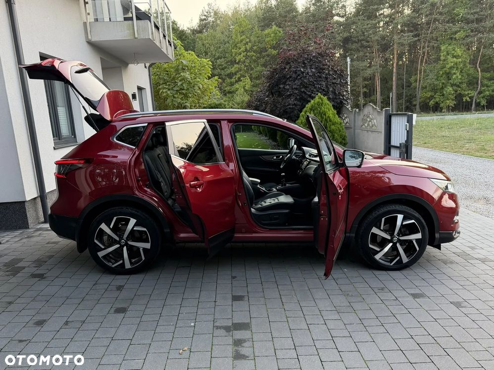 Nissan Qashqai 1.6 DCi Tekna+ - 19