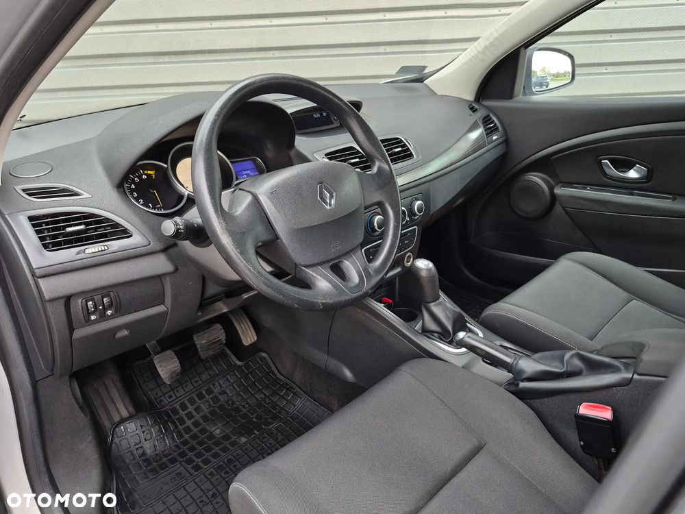 Renault Megane 1.6 16V 100 Paris - 15