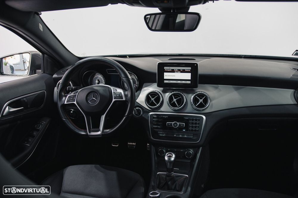 Mercedes-Benz GLA 180 CDi AMG Line - 8