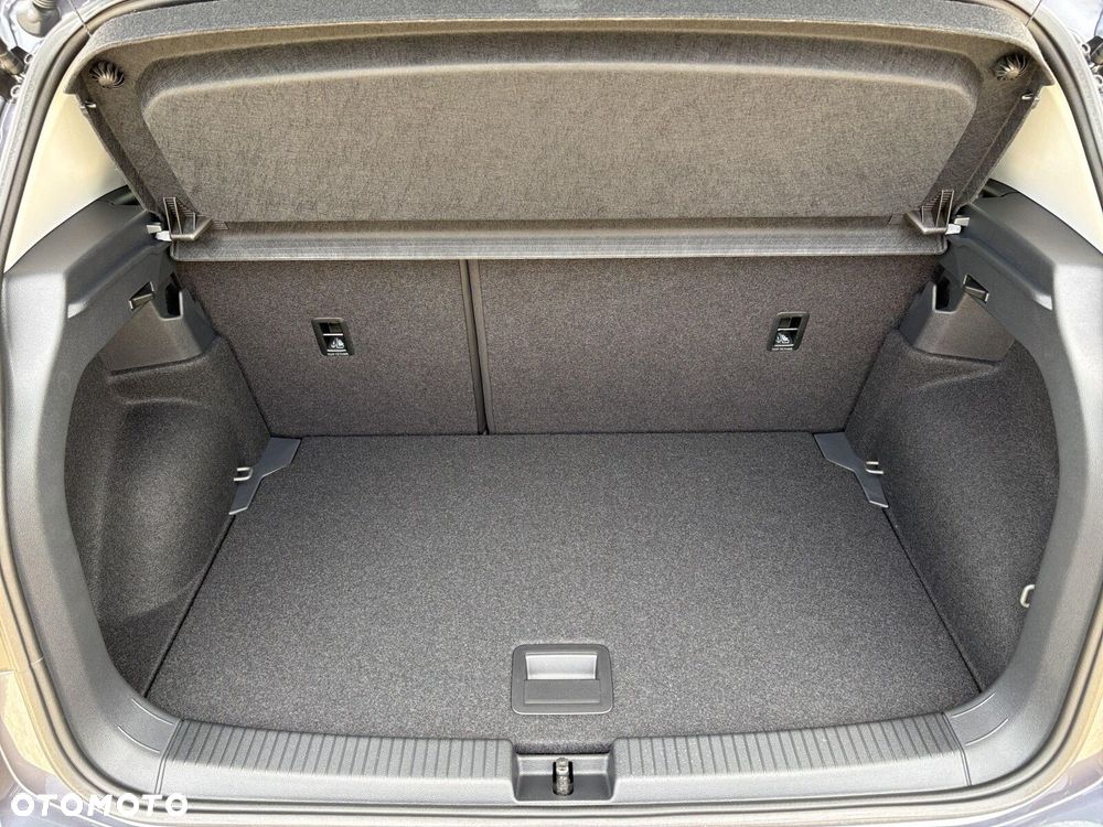 Volkswagen T-Cross 1.5 TSI ACT Life Plus DSG - 28