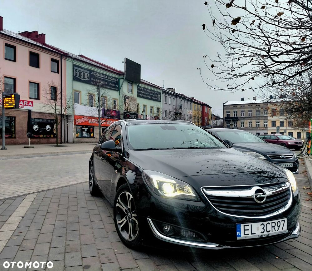 Opel Insignia - 2
