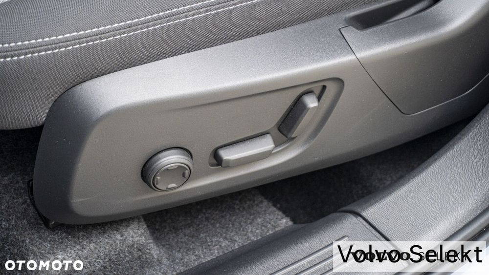 Volvo XC 40 - 21