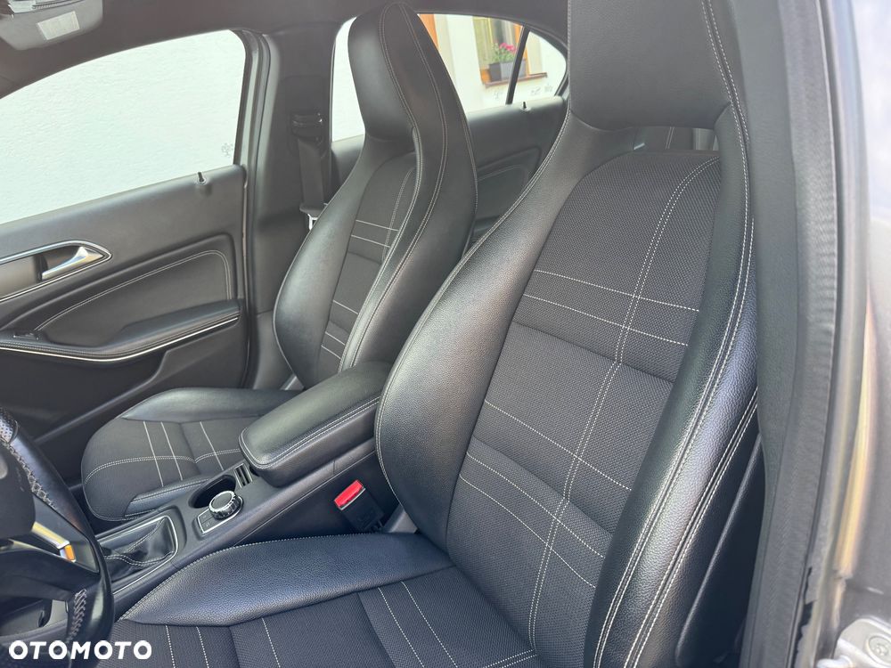 Mercedes-Benz Klasa A 180 CDI (BlueEFFICIENCY) Urban - 15