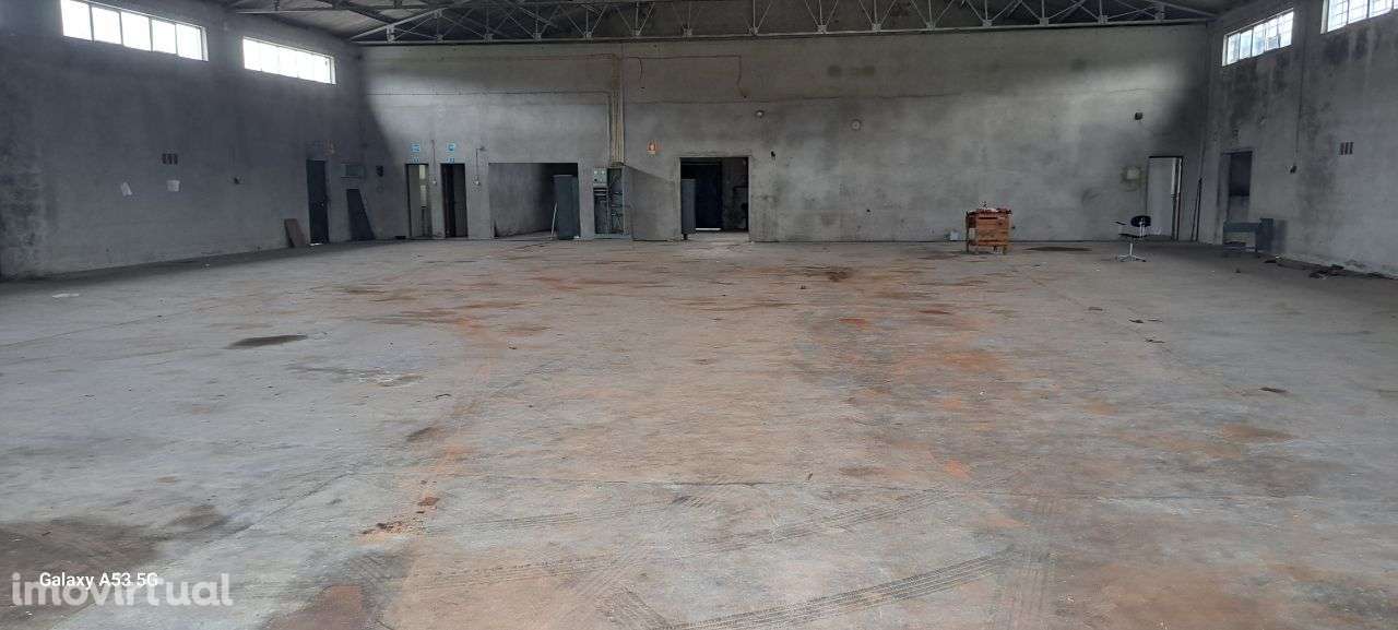 Armazém industrial com 770m2, em Taíde, Povoa de Lanhoso - Grande imagem: 3/15