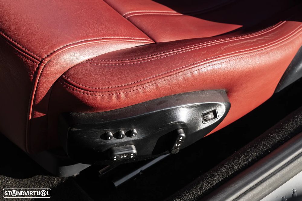 Maserati Grancabrio - 27