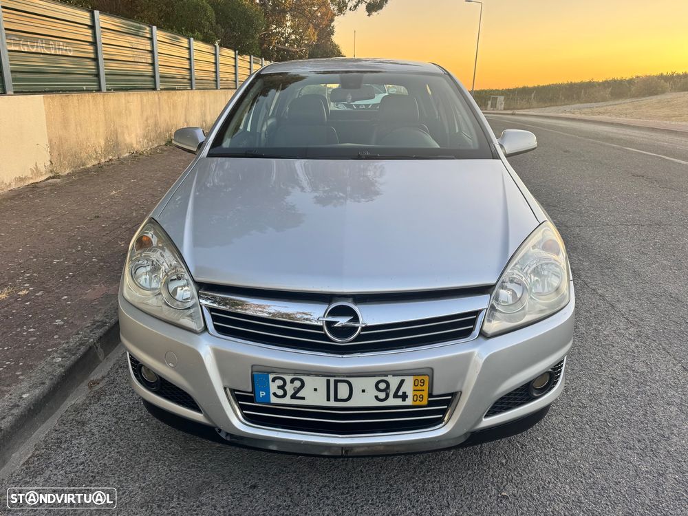 Opel Astra 1.7 CDTI Cosmo ecoFLEX - 4