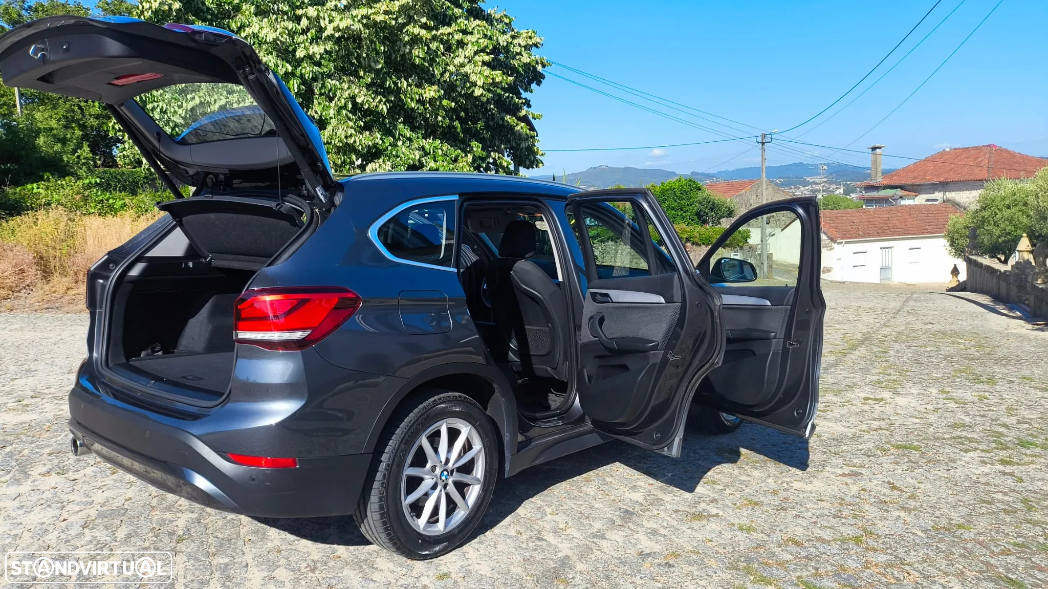 BMW X1 16 d sDrive Auto xLine - 32
