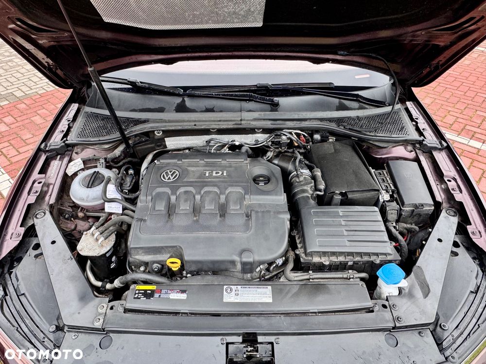 Volkswagen Passat 2.0 TDI SCR (BlueMotion Technology) DSG Highline - 23