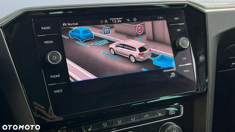 Volkswagen Passat - 22