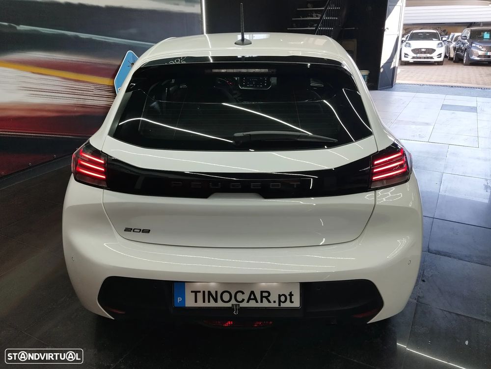 Peugeot 208 1.2 PureTech SE Style - 6